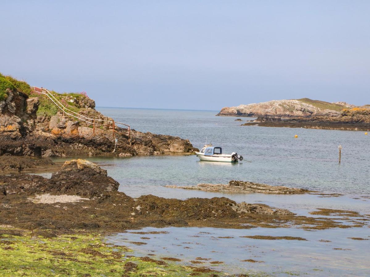 Gorphwysfa Villa Cemaes Bay Eksteriør billede